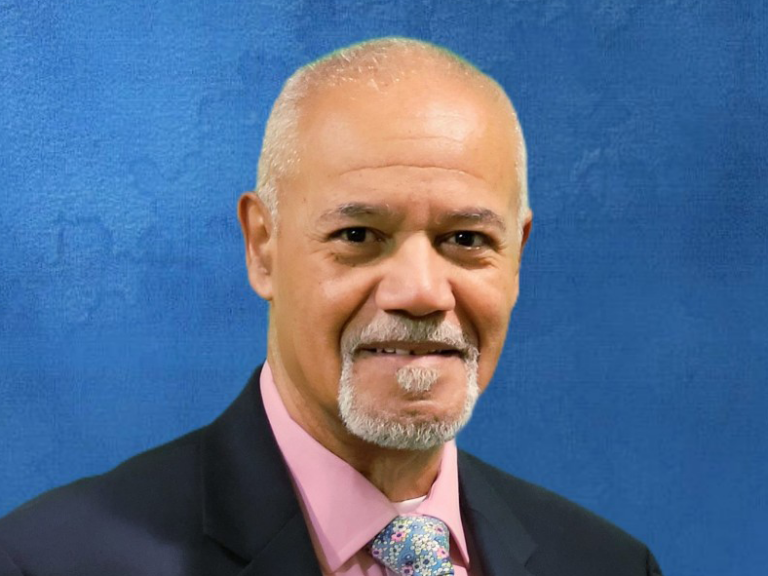Dr. Luís Rodríguez