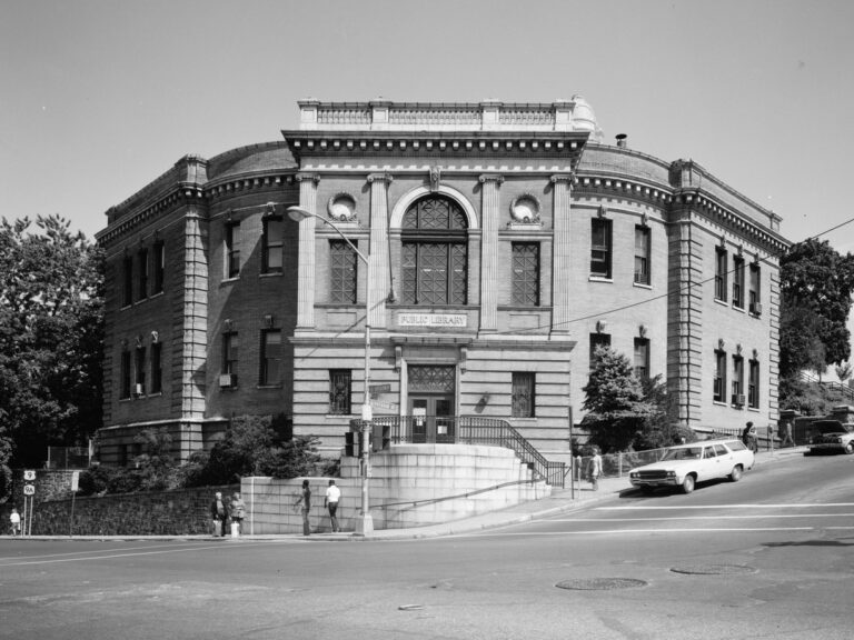 Yonkers Public Library, Nepperhan Avenue and South Broadway, Yonkers, Westchester County, NY