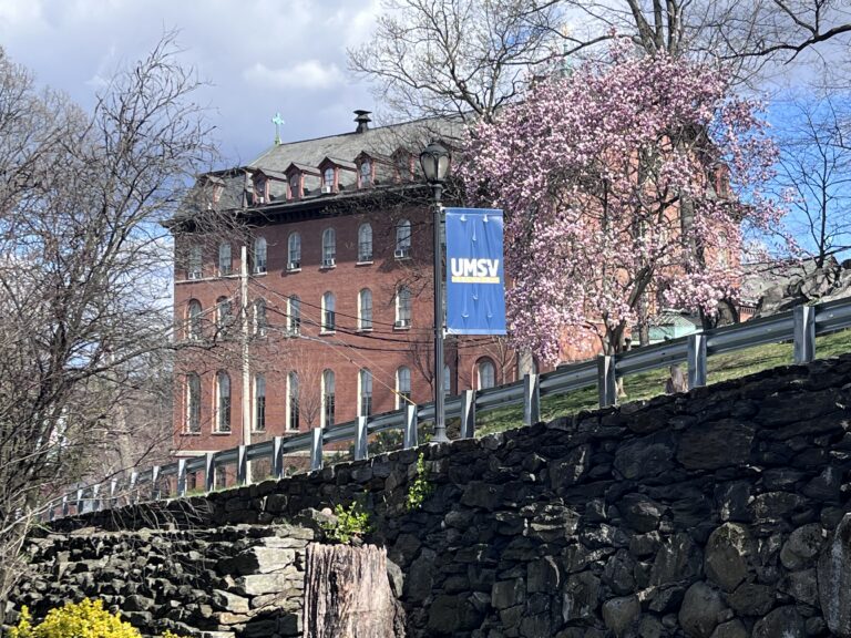 YPIE and University of Mount Saint Vincent Sign Partnership to Keep Yonkers Students on Track