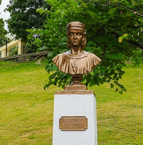 Christoper Columbus statue