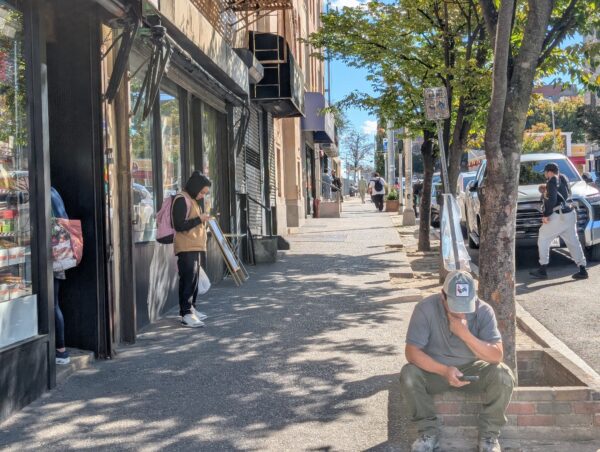 sidewalk view of South Broadway